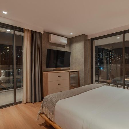 Wake Living Aparthotel Medellin Exterior photo