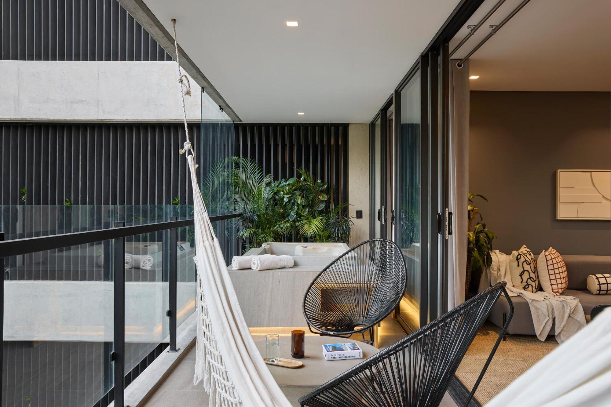 Wake Living Aparthotel Medellin Exterior photo