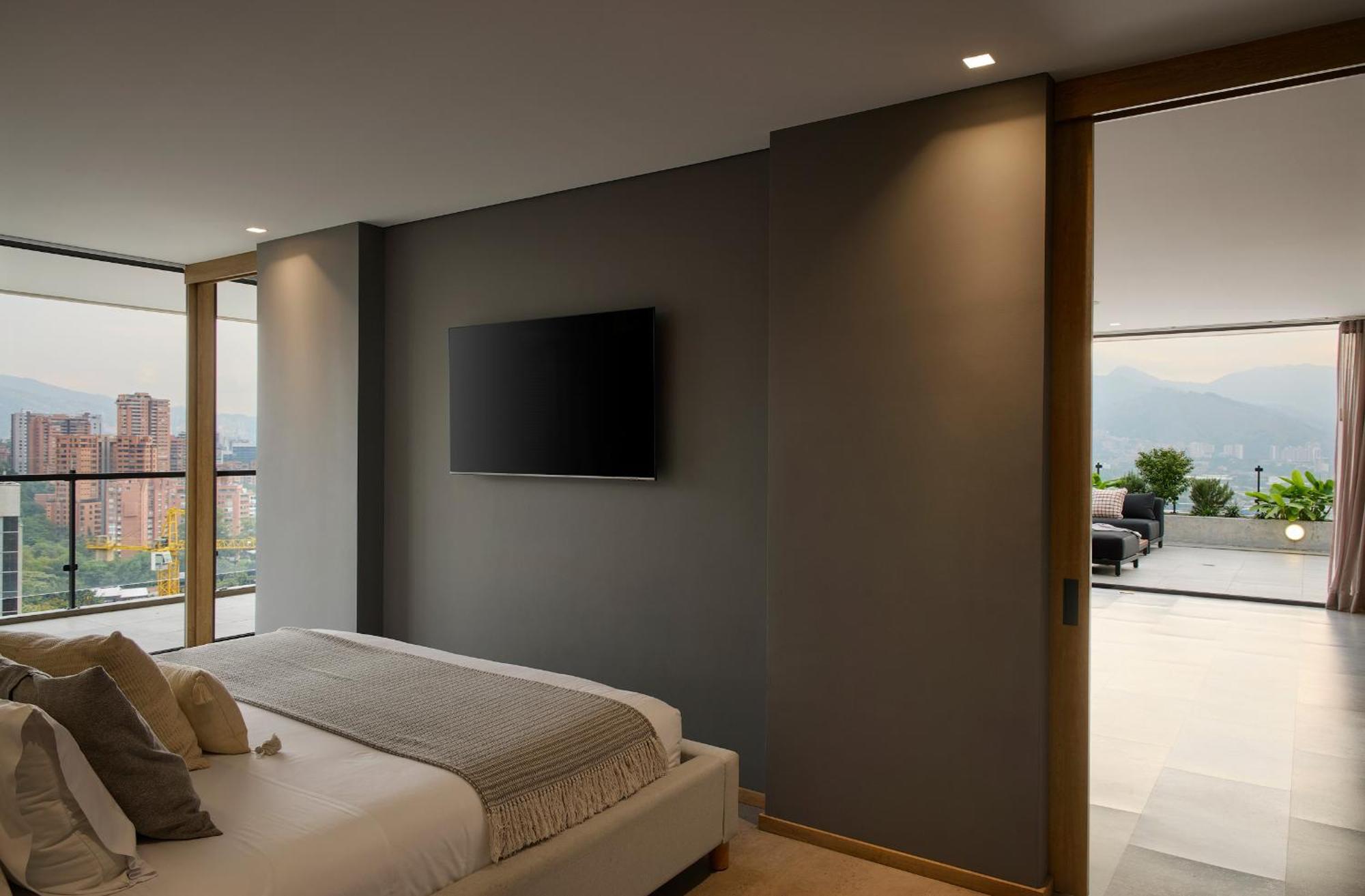 Wake Living Aparthotel Medellin Exterior photo