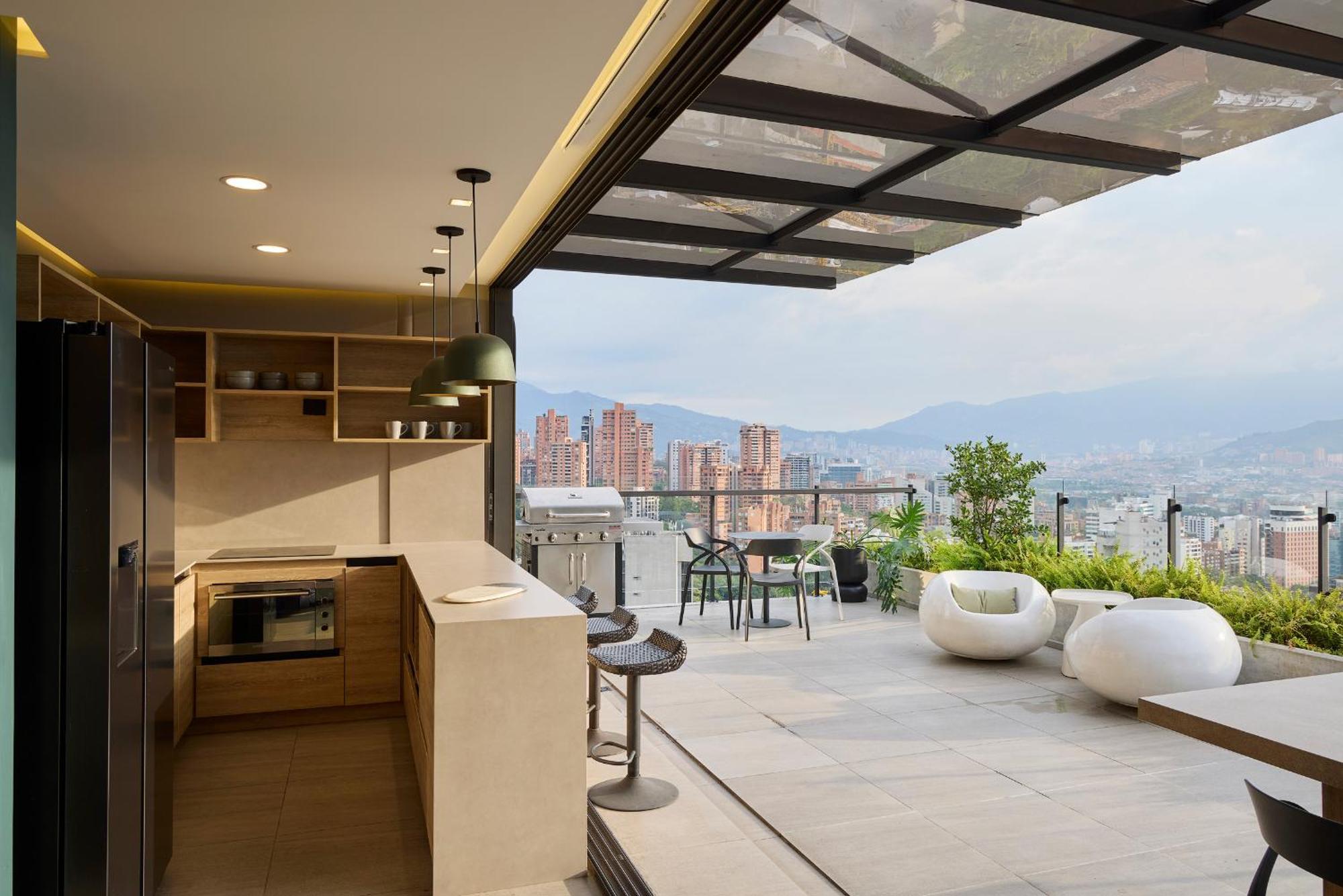 Wake Living Aparthotel Medellin Exterior photo
