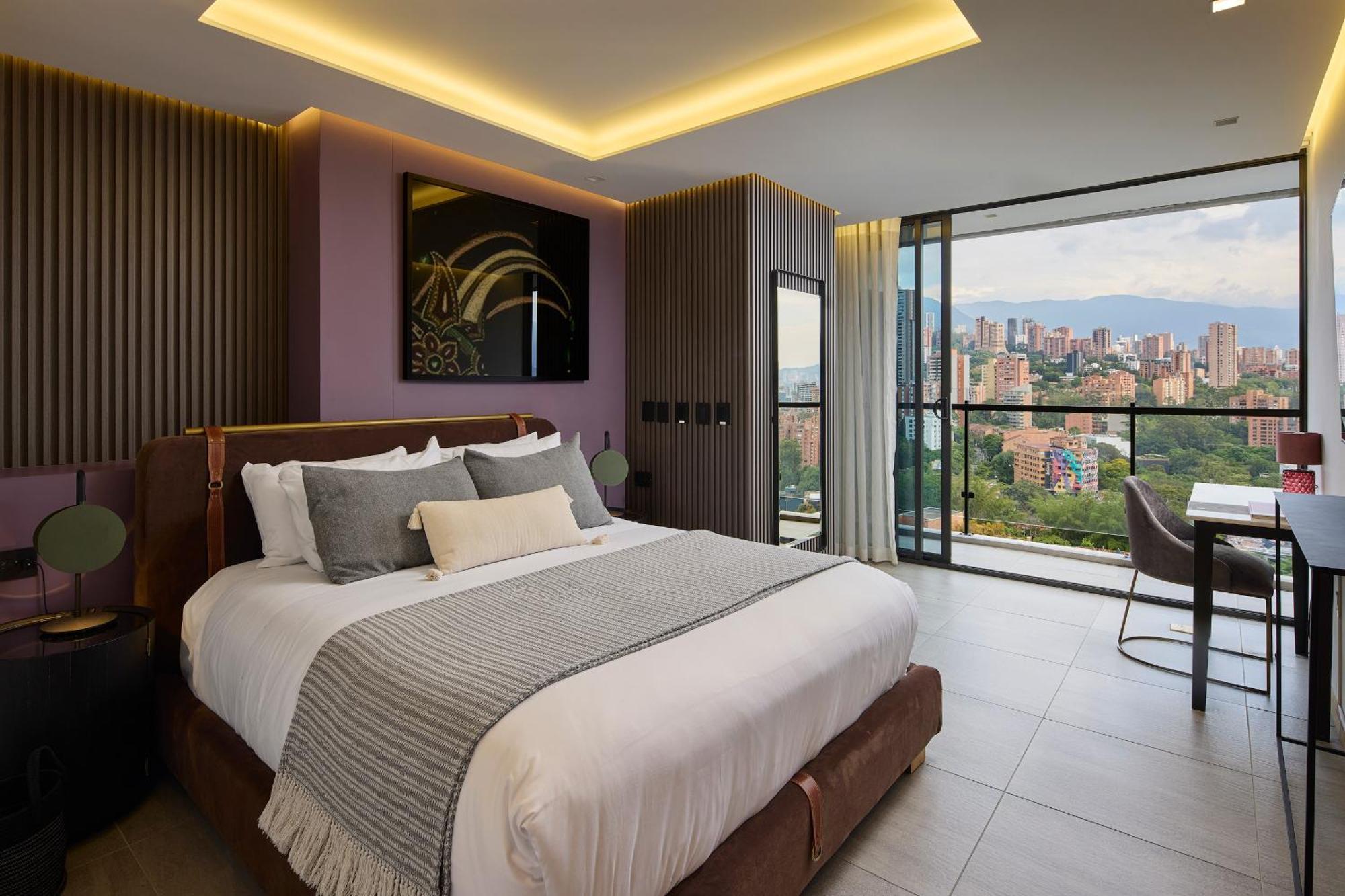 Wake Living Aparthotel Medellin Exterior photo