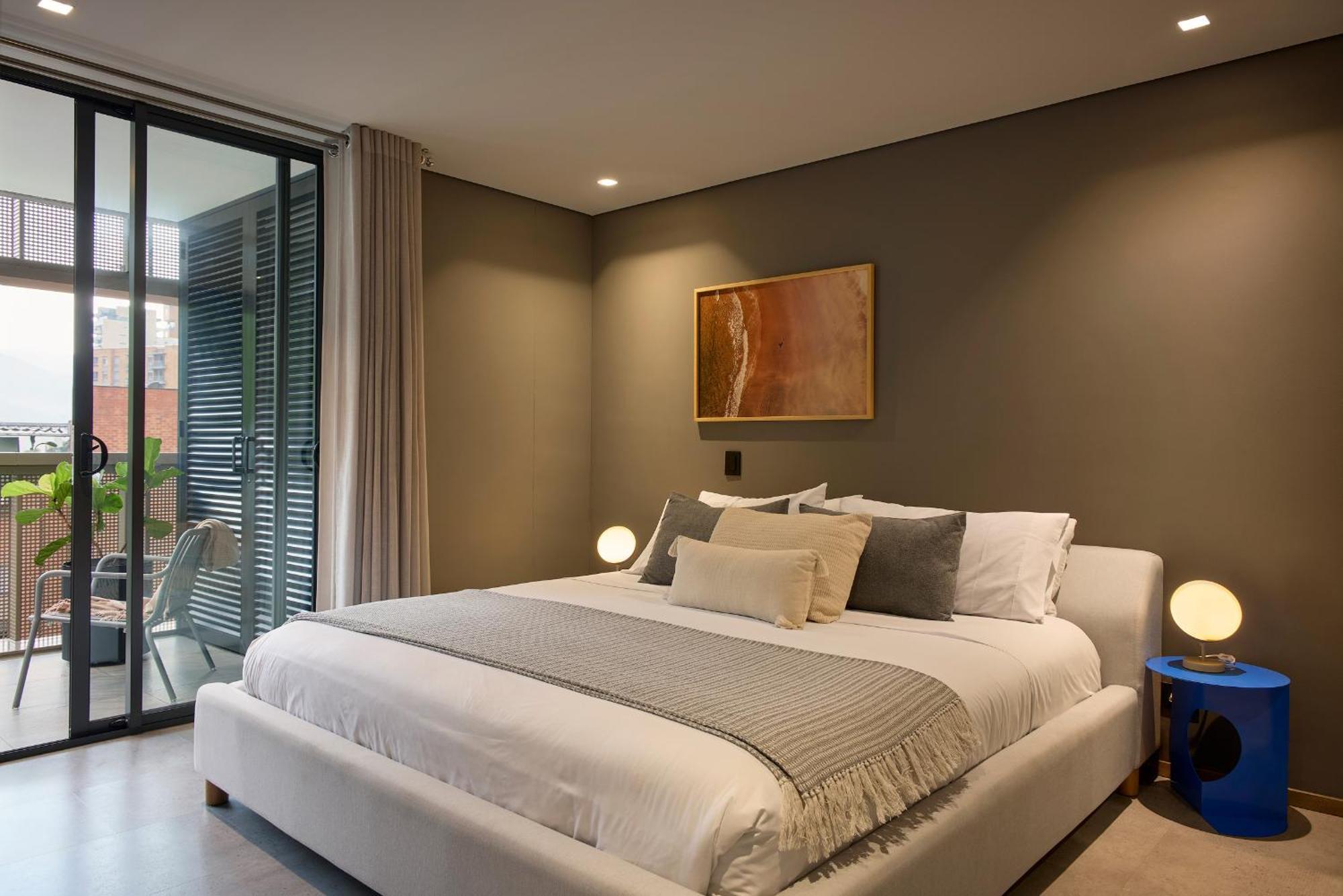 Wake Living Aparthotel Medellin Exterior photo