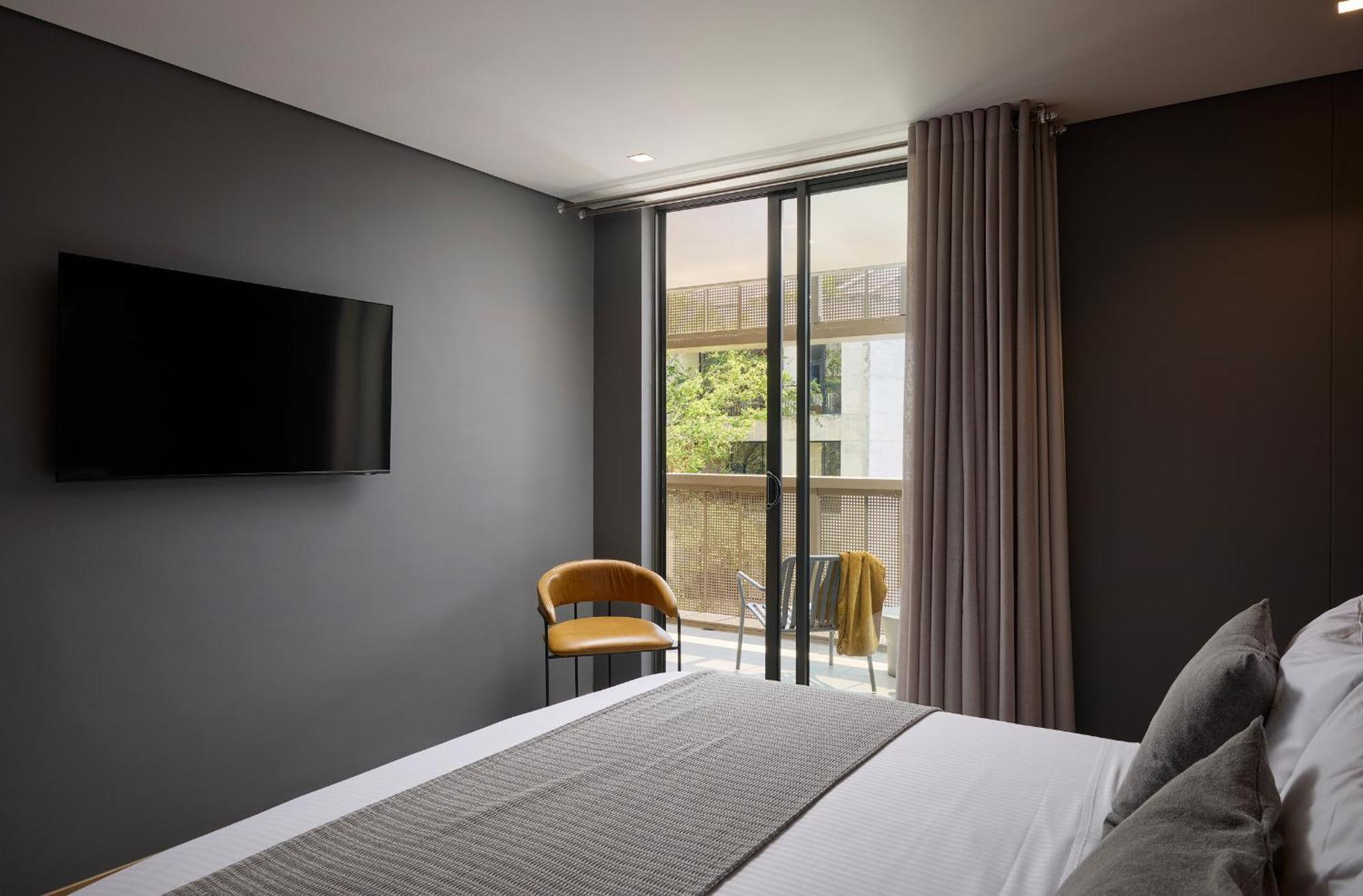 Wake Living Aparthotel Medellin Exterior photo