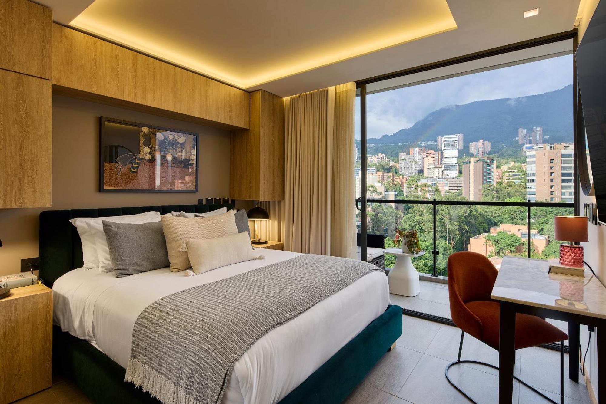 Wake Living Aparthotel Medellin Exterior photo
